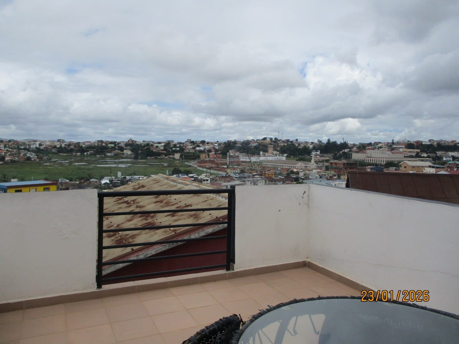 Photo 3