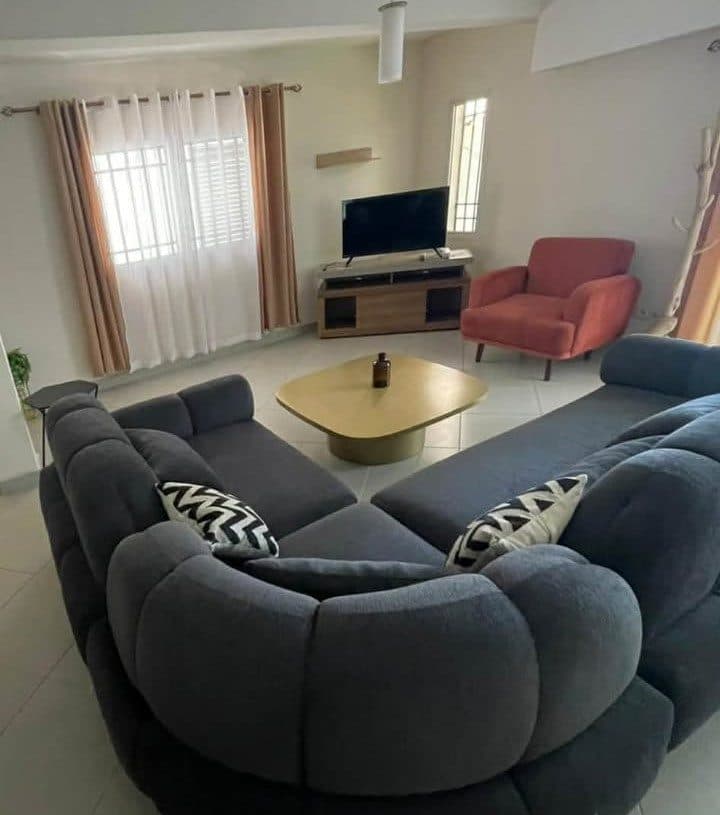 Appartement T3 Meublé à Louer dans une Résidence Sécurisée à Ambohitrarahaba Androhibe